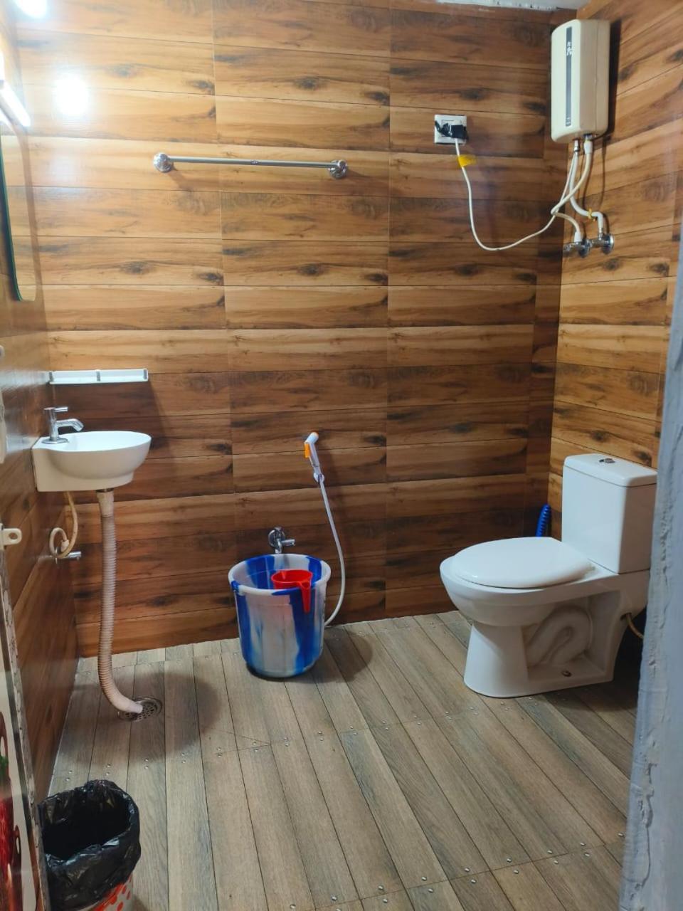 Farmer Homestay Йеркод Экстерьер фото